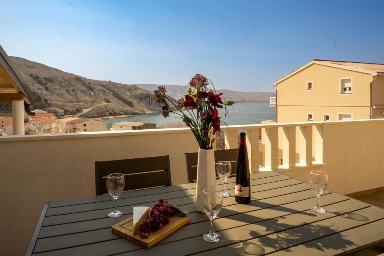 Modern Oceanview Apartment Metajna Exterior photo